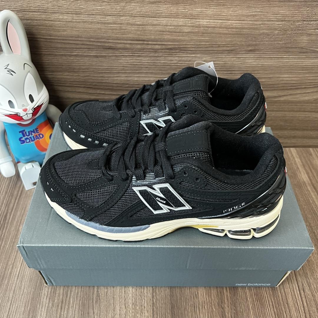 뉴발란스 NB 1906R 신발 (해외배송)