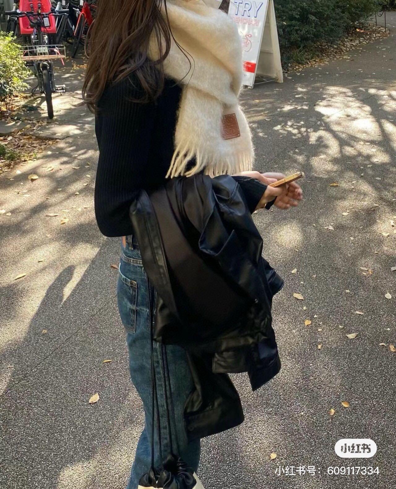 로에베 모헤어 스카프 (해외배송)
