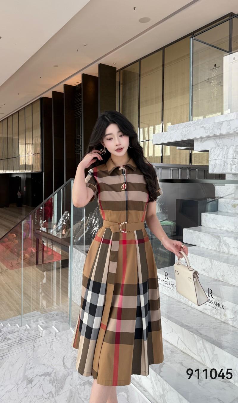 버버리 플레이드 싱글 브레스트 레이스업 롱 스커트 (해외배송)