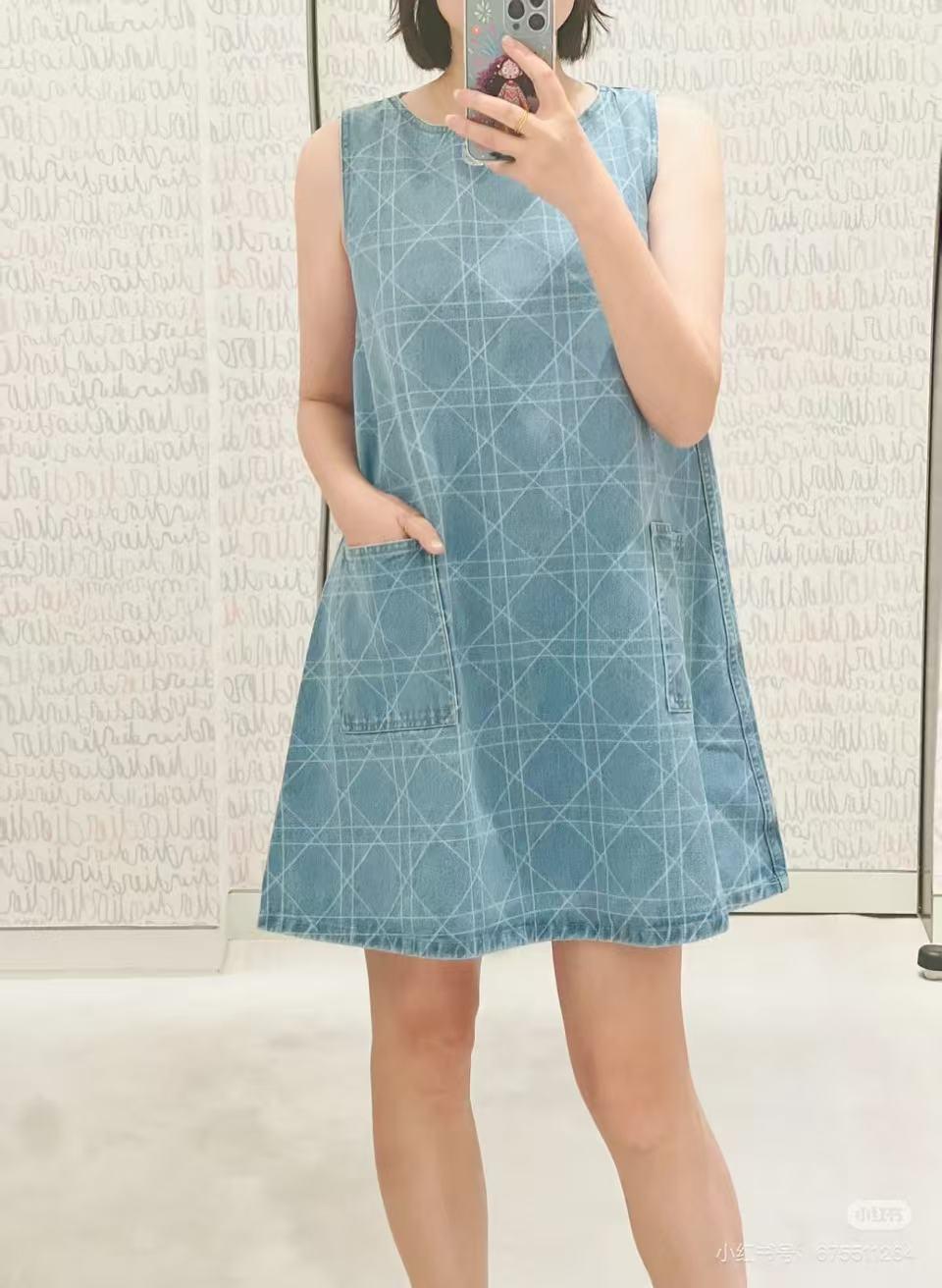 디올  다이아몬드 레이저 자수 문자 로고 데님 드레스 (해외배송)