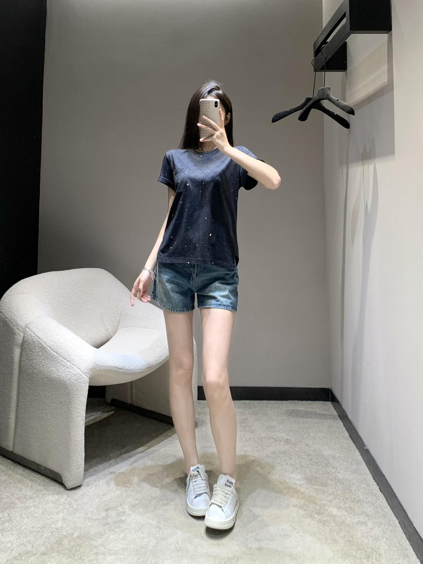 샤넬 여름용 헤비듀티 핫드릴드 노백 반팔 티셔츠 (해외배송)
