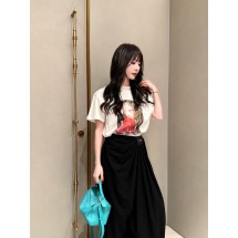 로에베 라운드넥 반팔 티셔츠  (해외배송)