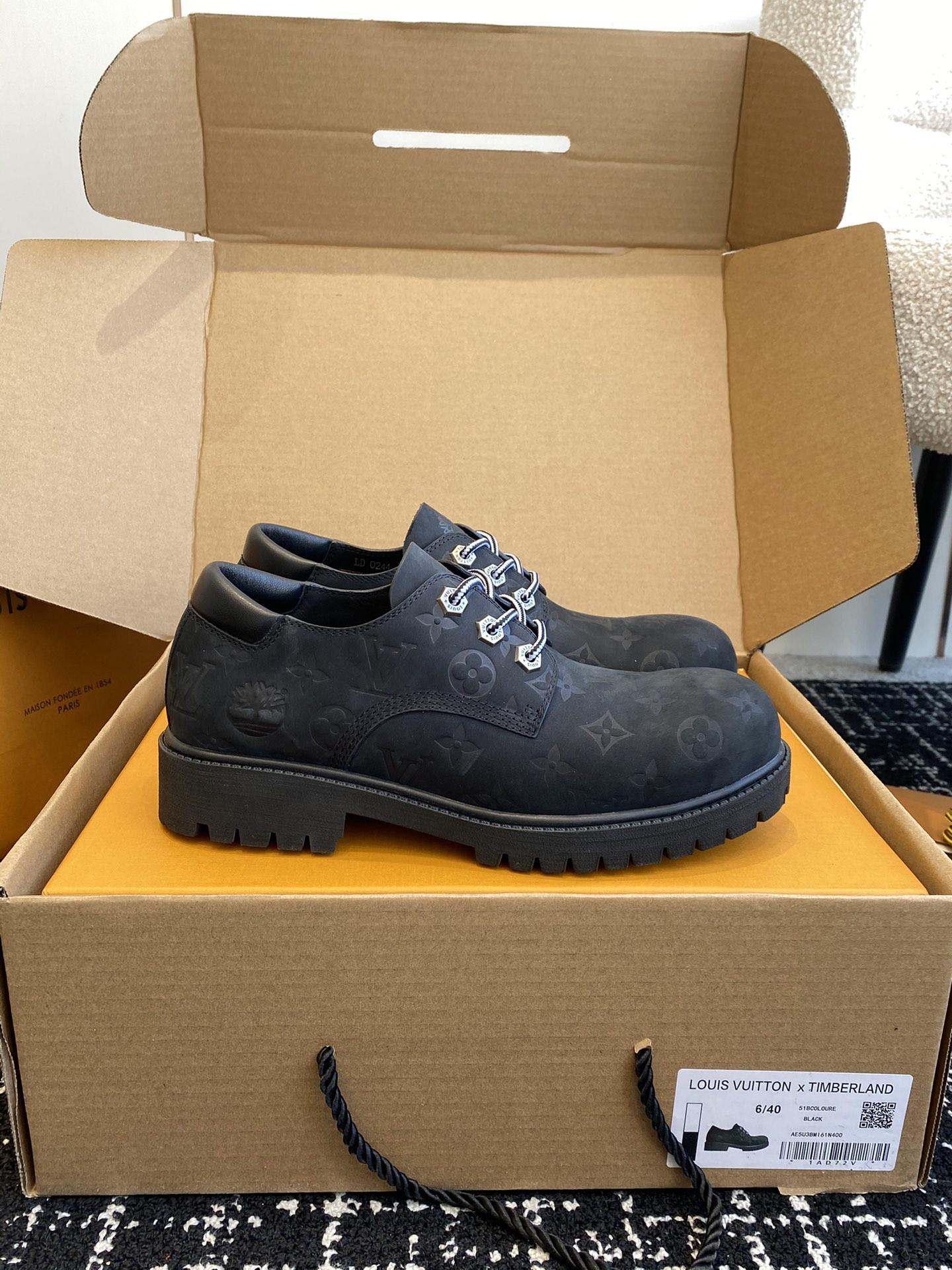 루이비통 x Timberland 로우탑 엠보싱 남성 로퍼 (해외배송)