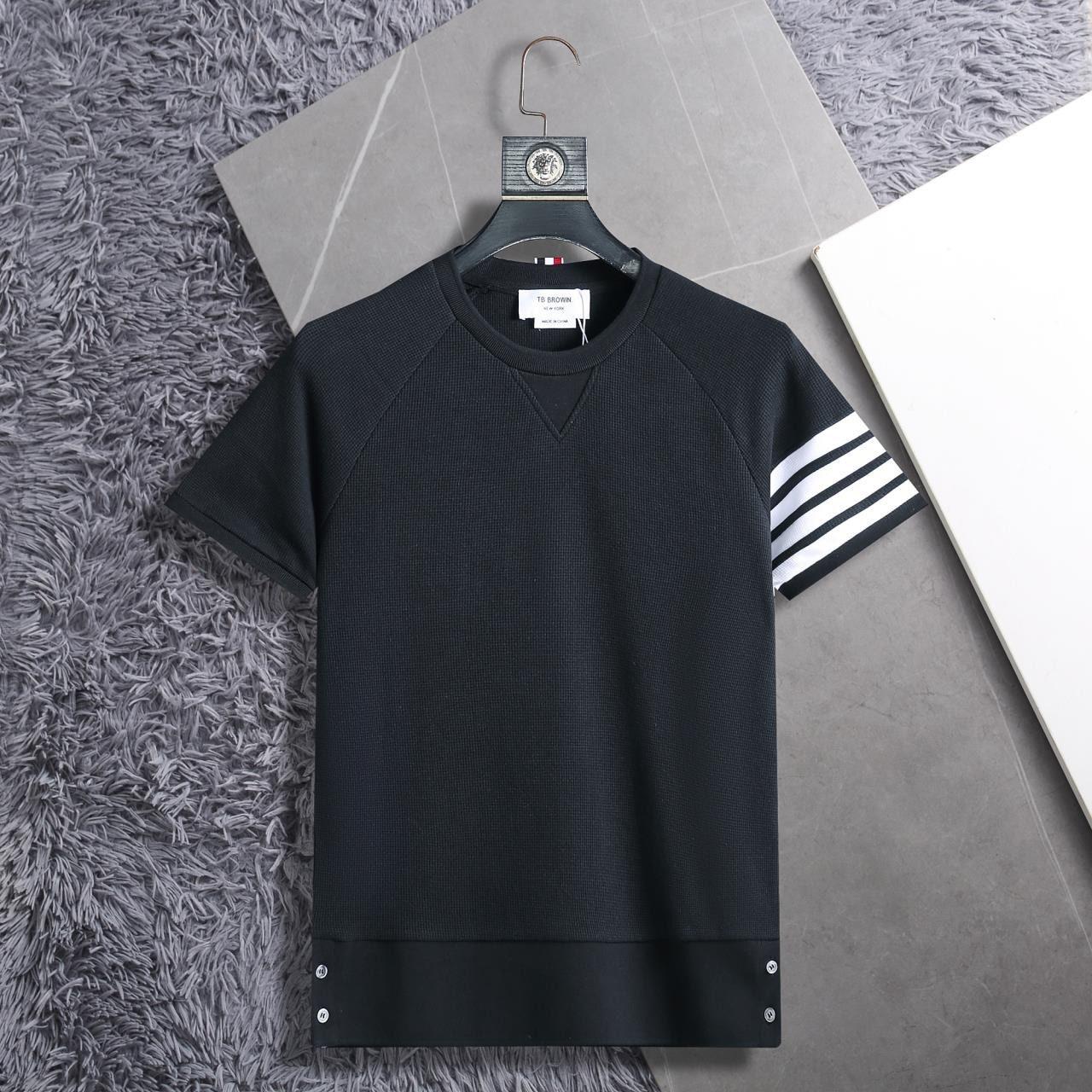 톰브라운 반팔 25ss (국내배송)
