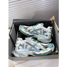 발렌시아가 러너 스니커즈 (해외배송)