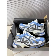 발렌시아가 러너 스니커즈 (해외배송)