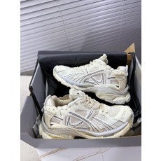 발렌시아가 러너 스니커즈 (해외배송)