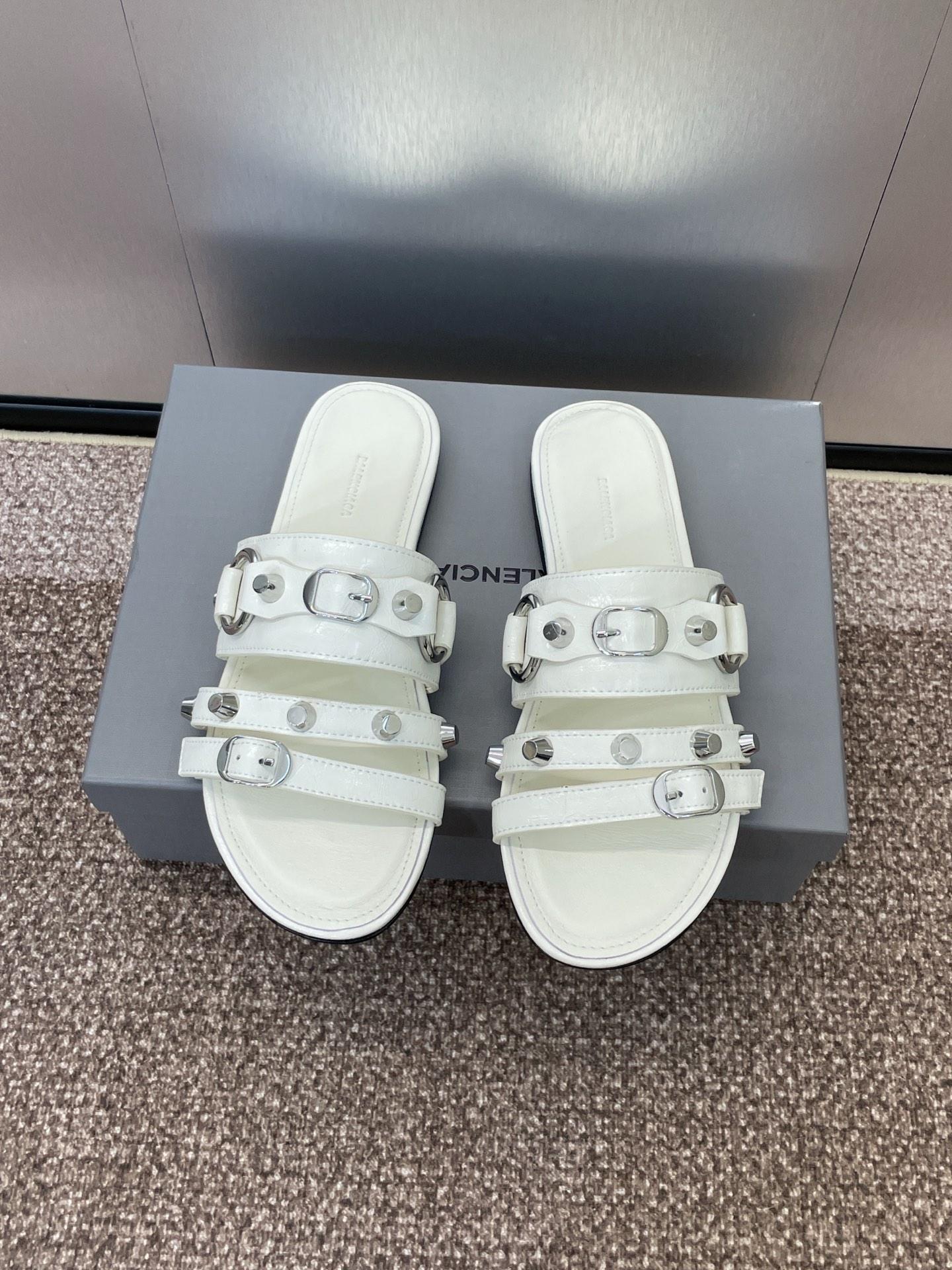 발렌시아가 버클 슬리퍼 (해외배송)