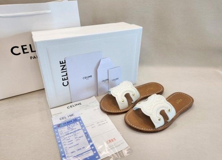 셀린느 트리옹프 뮬 카프스킨 화이트 (국내배송)