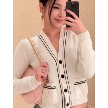루이비통 자수 가디건 (정품급 해외배송)