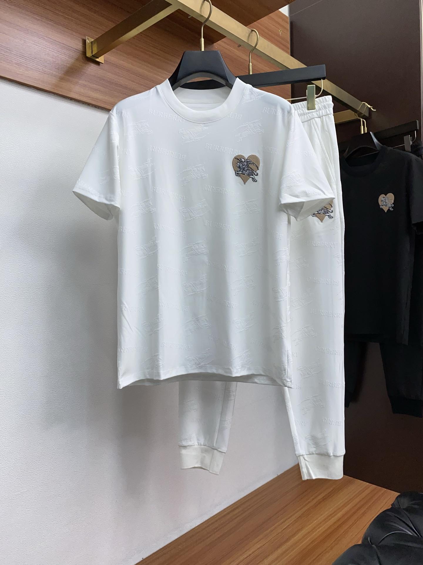 버버리 캐주얼 세트 (해외배송)