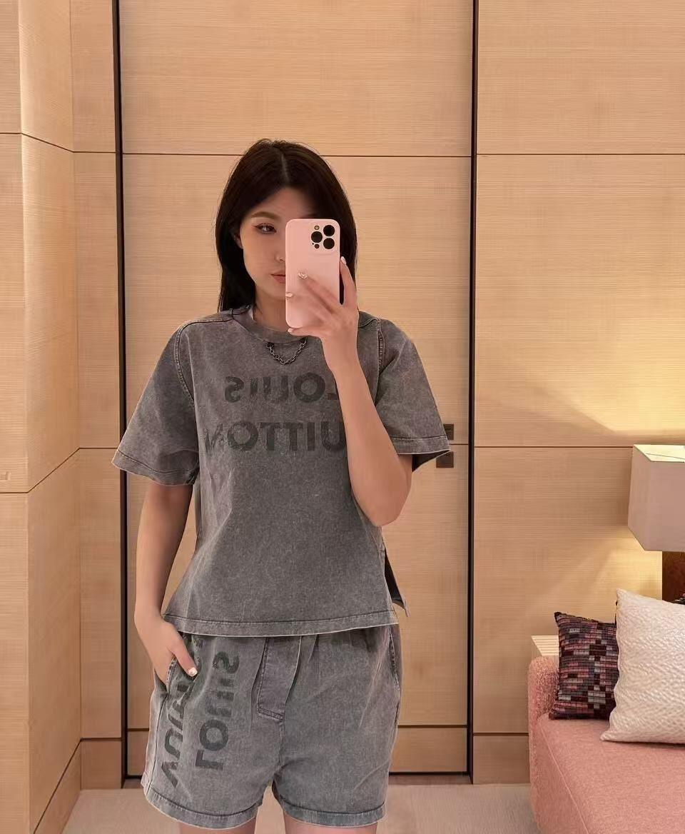 루이비통 컬러레터 프린트 캐주얼 반바지 2컬러 (해외배송)