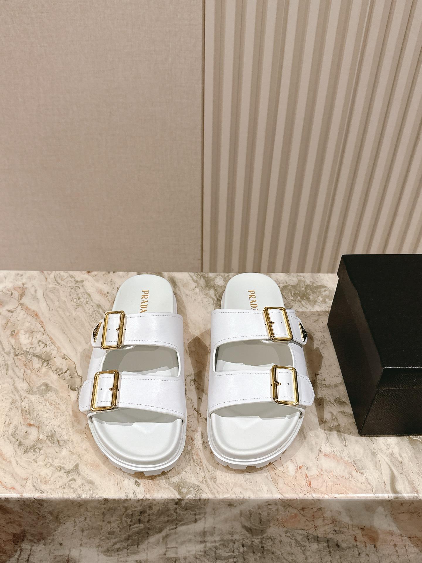 프라다 슬리퍼 (해외배송)