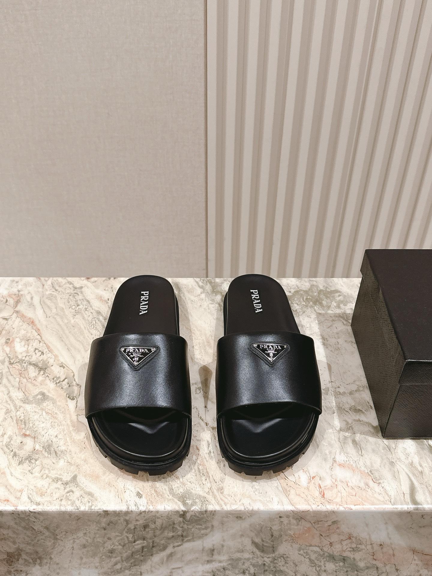 프라다 슬리퍼 (해외배송)