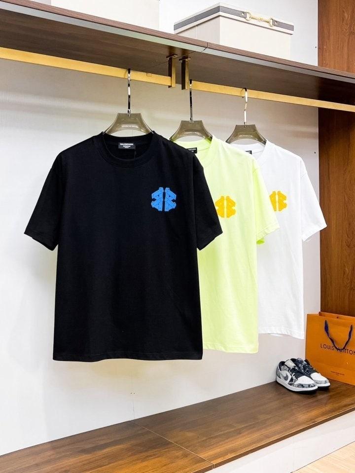 발렌시아가 입체덧뎀 실리콘 메탈 반팔 (국내배송)