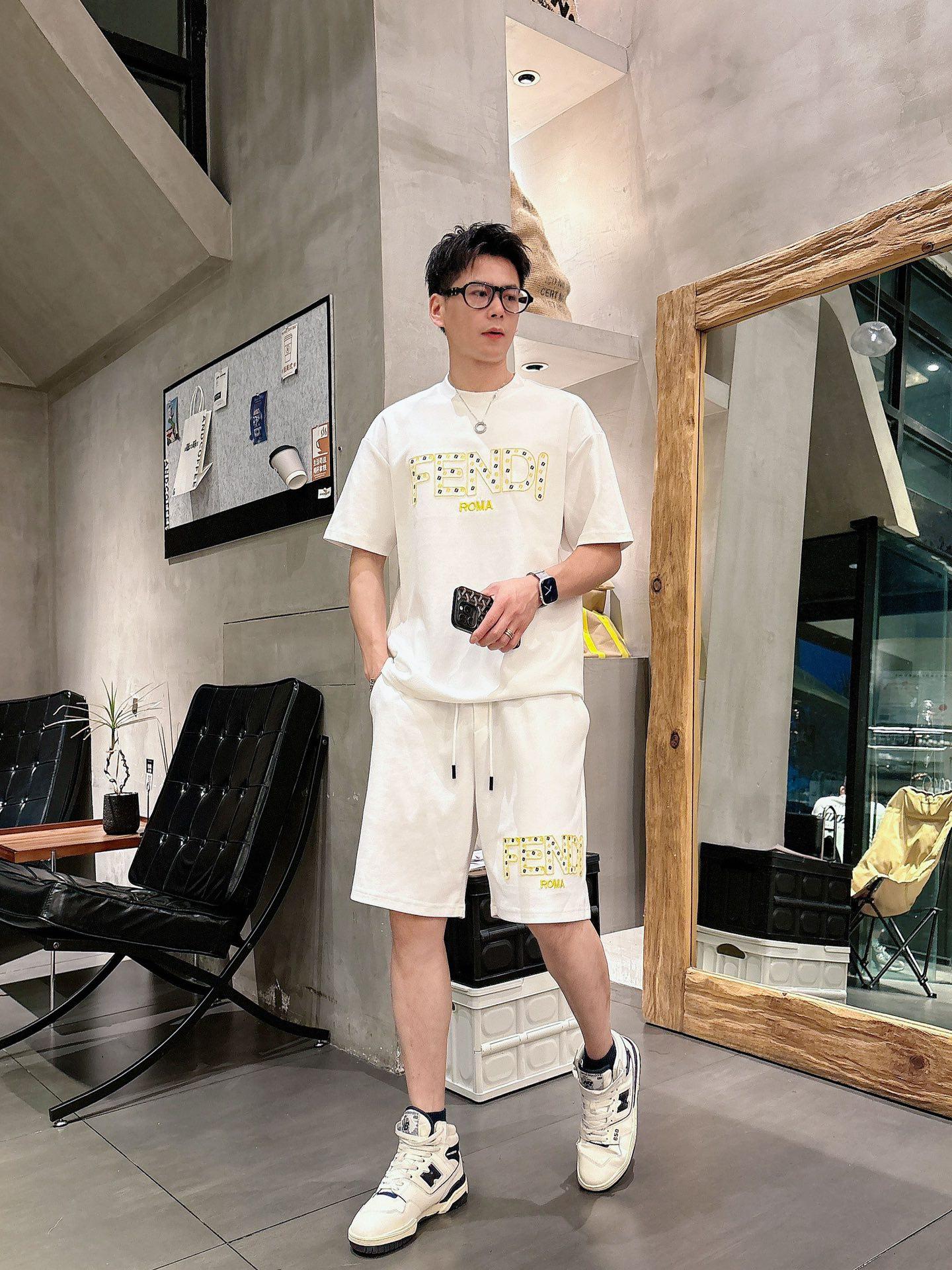 펜디 반팔 반바지 세트 (해외배송)