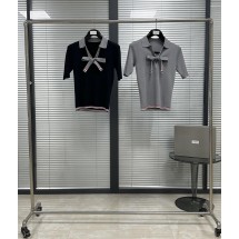 톰브라운 레이스업 리본 장식 반팔 2컬러 (해외배송)