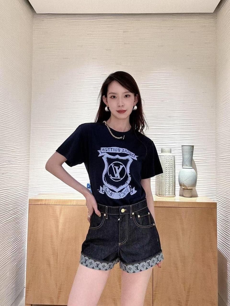 루이비통 네이비 스타일 배지 프린트 반팔 (해외배송)