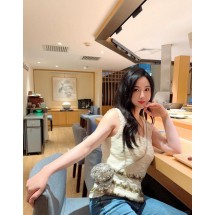 샤넬 화이트 문라이트 눈송이 코튼 리넨 니트 U넥 베스트 (해외배송)