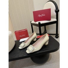 로저비비에 라인스톤 슈즈 (해외배송)