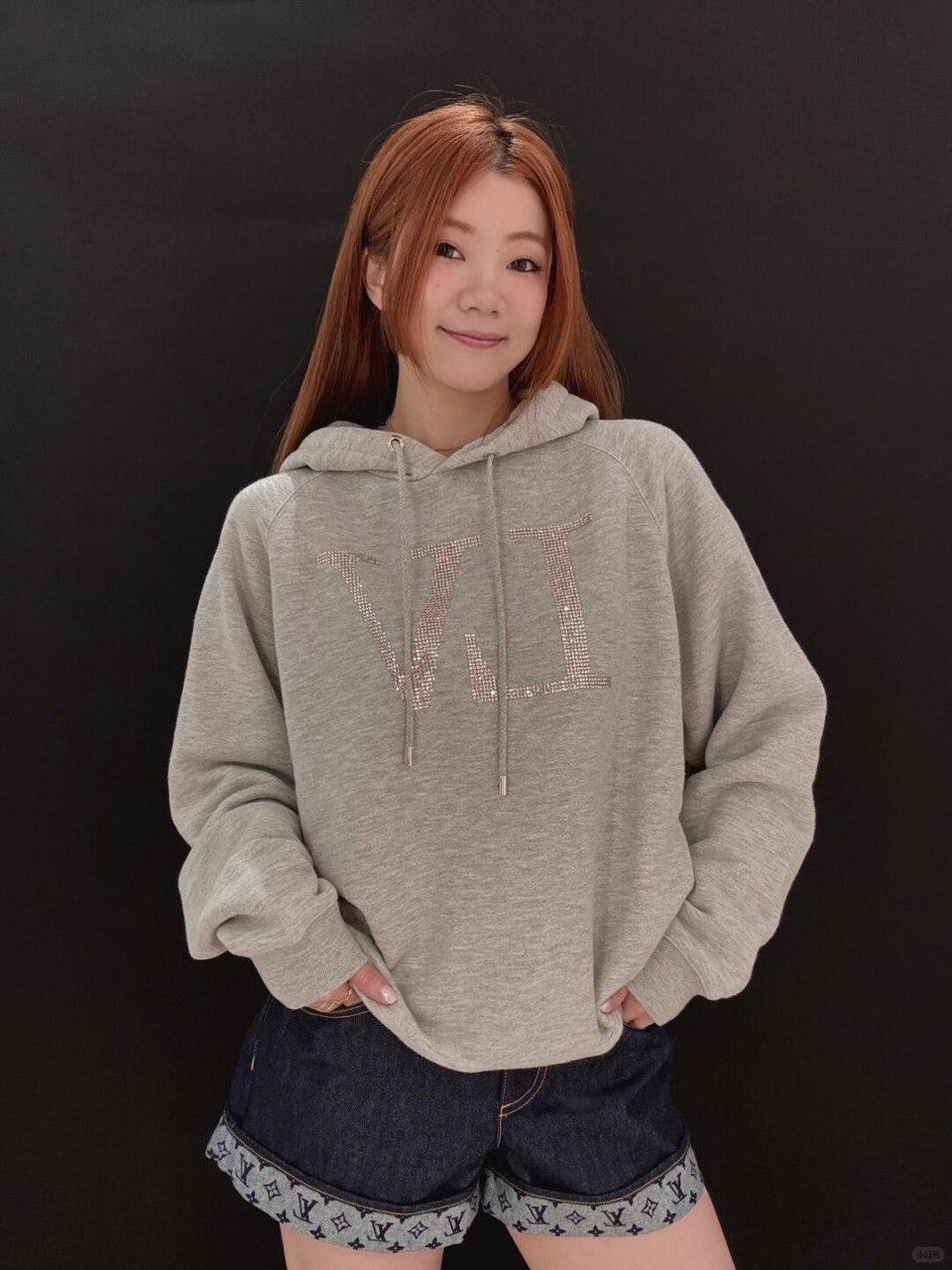 루이비통 뉴 레터 핫 스탬핑 후드 긴팔 (해외배송)
