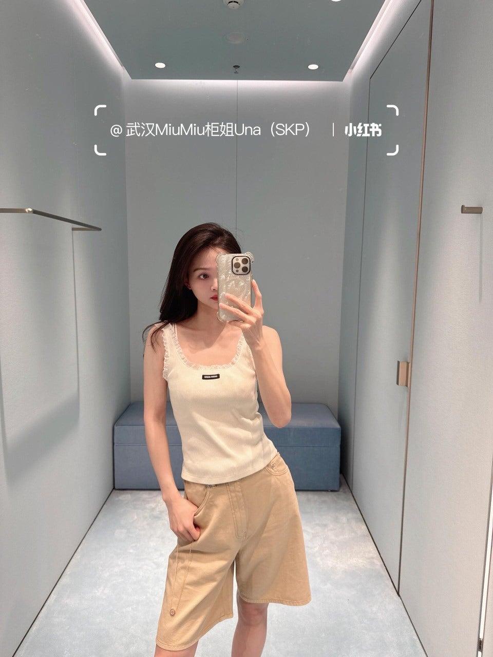 미우미우 마이크로 라벨 우드 이어 레이스 스몰 베스트 (해외배송)