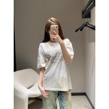 메종마르지엘라 MM6 디지털 스티칭 로고 디스트레스드 반팔 (해외배송)
