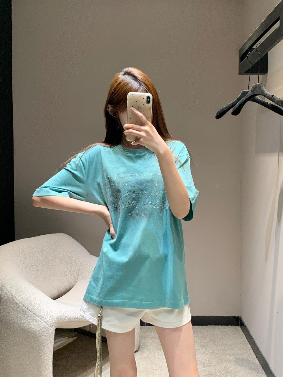 메종마르지엘라 MM6 디지털 스티칭 로고 디스트레스드 반팔 (해외배송)