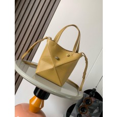 로에베 퍼즐 폴드 토트백 (해외배송)