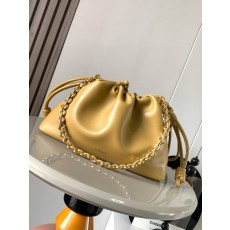 로에베 나파 가죽 플라멩코 백 (해외배송)