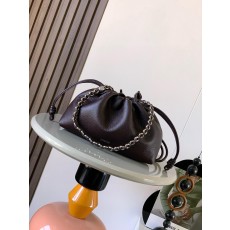 로에베 나파 가죽 플라멩코 백 (해외배송)