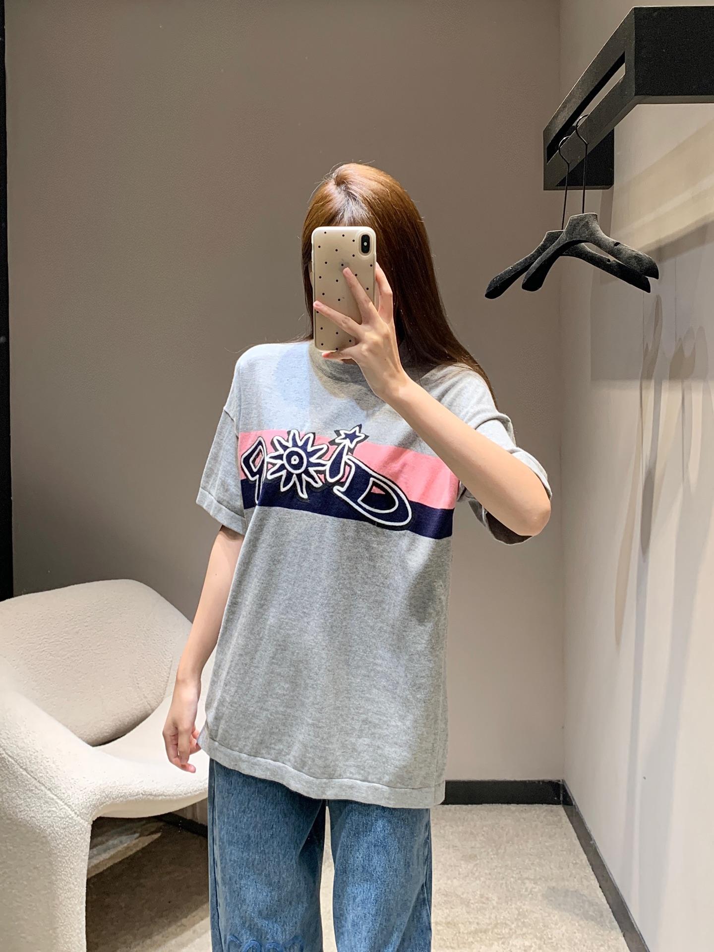디올 니트 반팔 (해외배송)