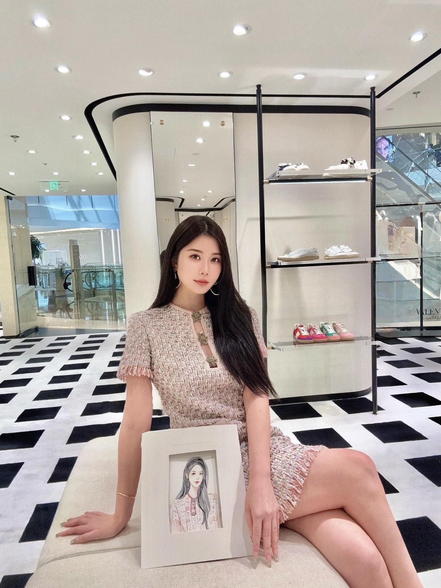 발렌티노 꽃 반팔 퍼 엣지 드레스 (해외배송)