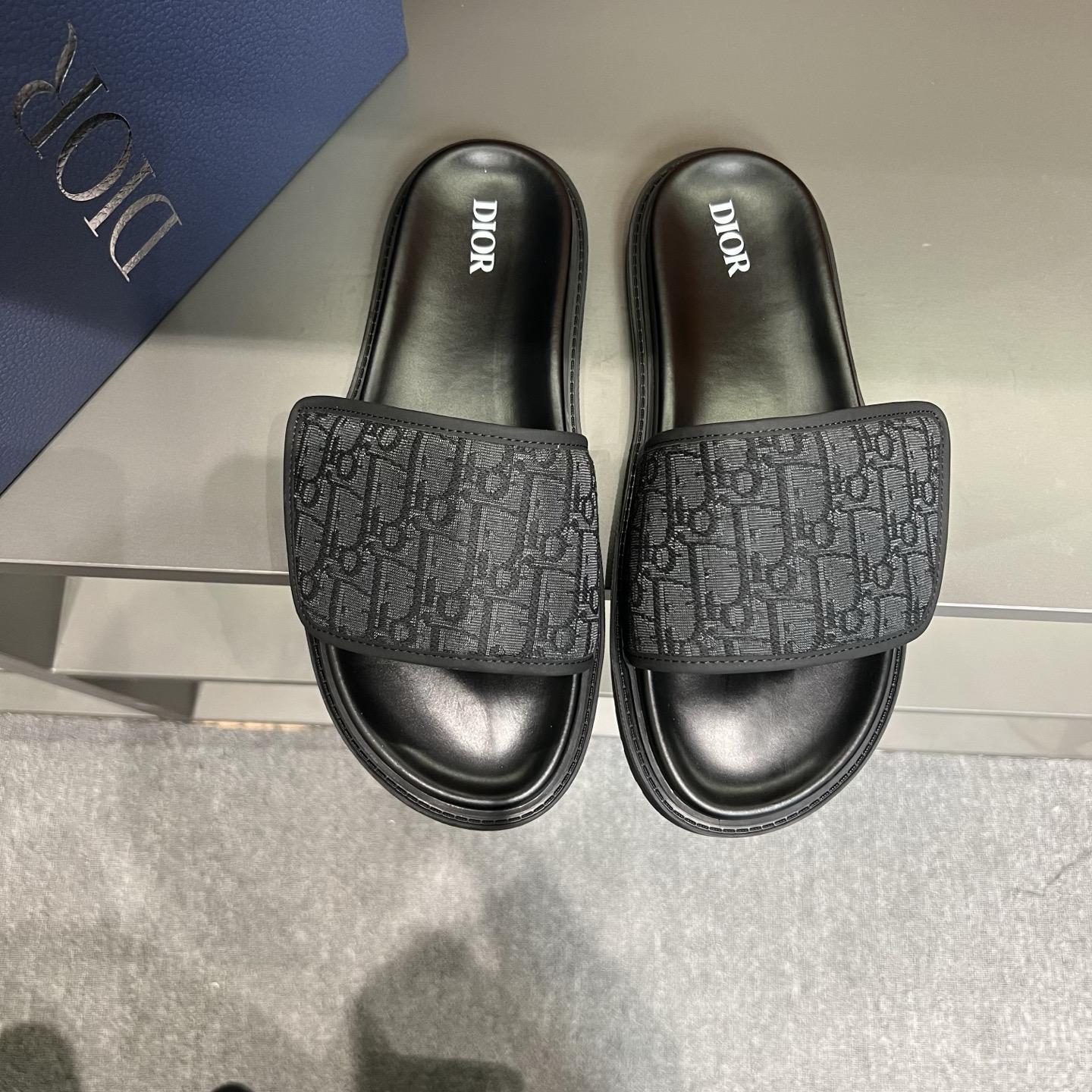 디올 하이엔드 부티크 슬리퍼 (해외배송)