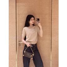 루이비통 스팽글 레터 니트 4컬러 (해외배송)