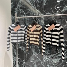 미우미우 스트라이프 지퍼 가디건 3컬러  (해외배송)