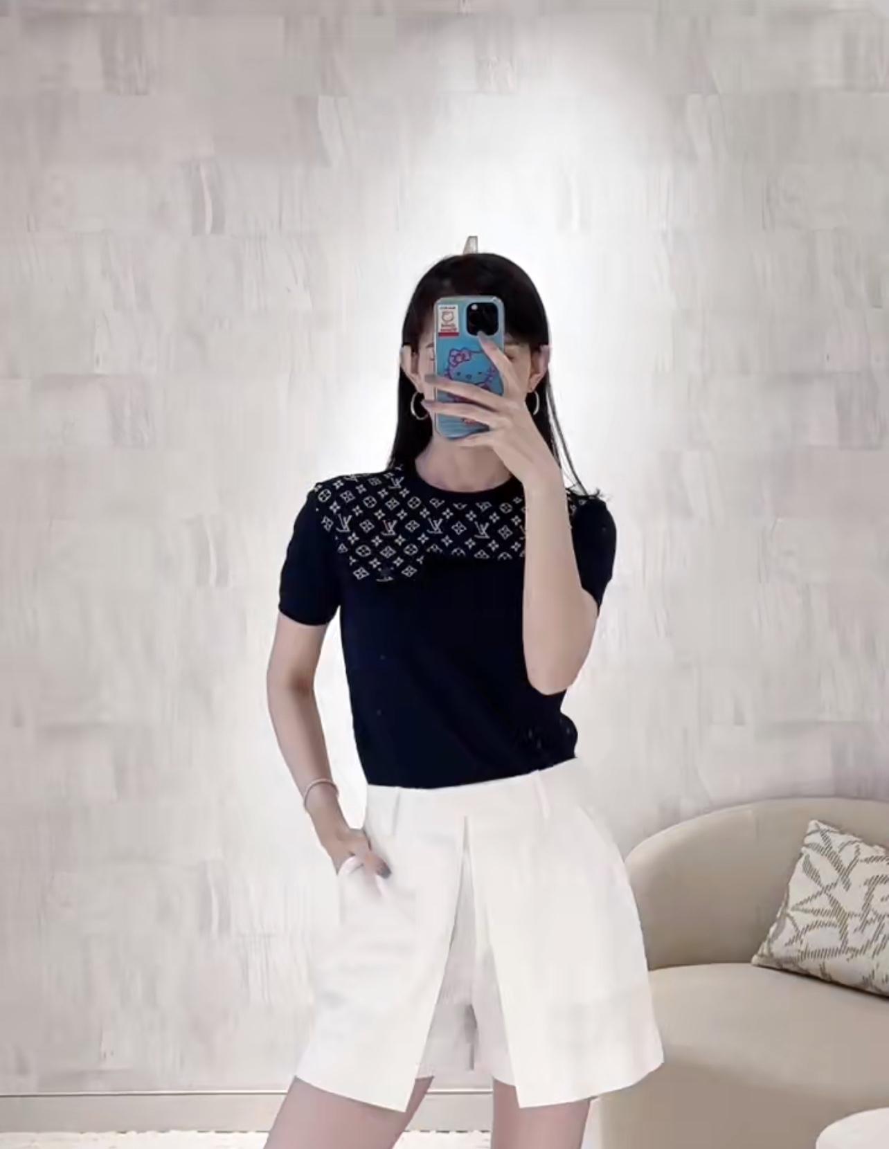 루이비통 자카드 니트 반소매 2컬러 (해외배송)