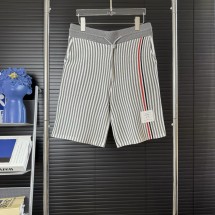 톰브라운 25ss 스트라이프 자카드 니트 반바지 (해외배송)