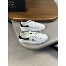 프라다 스니커즈 (해외배송)