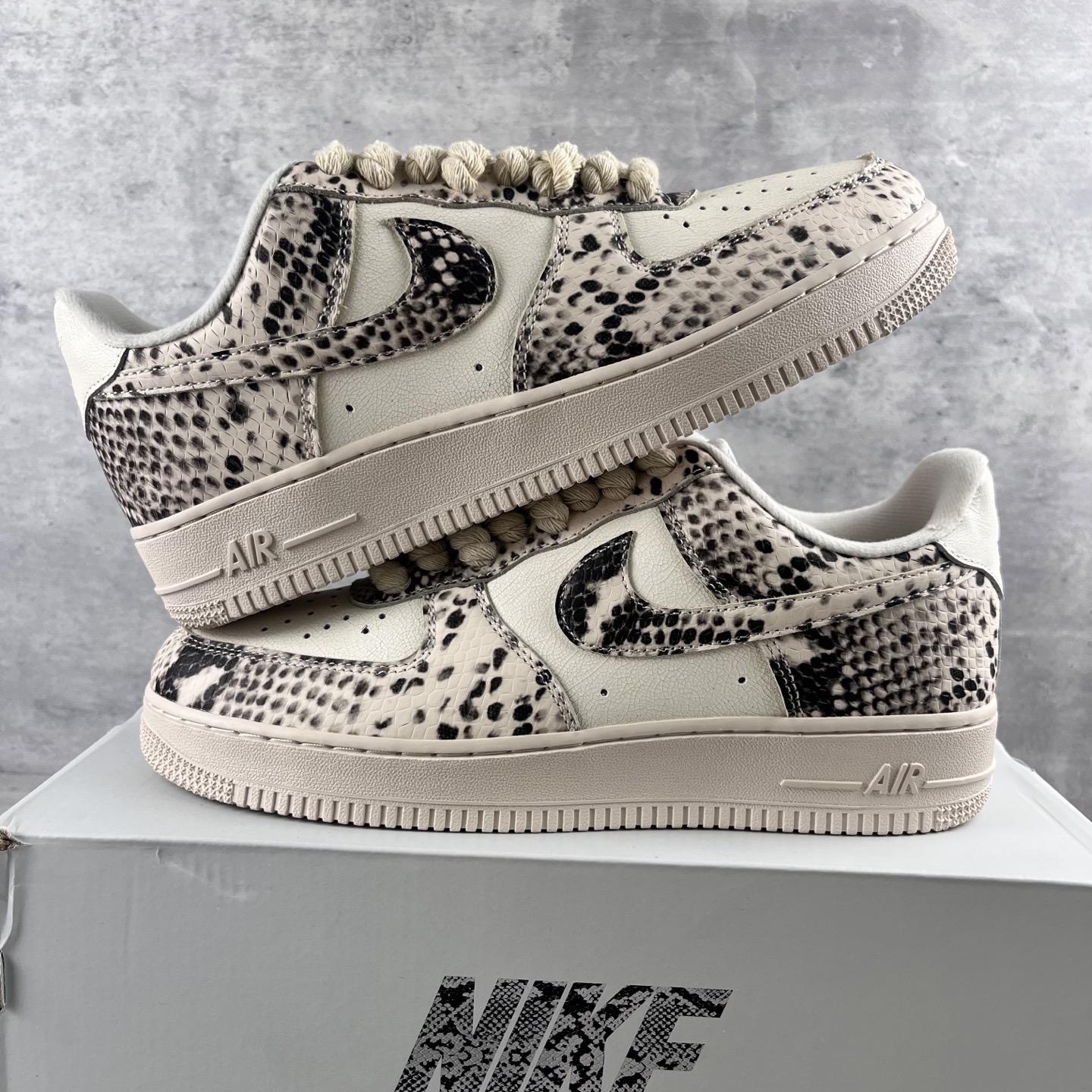 나이키 에어포스원  AF1 헴프 로프 크랙 (해외배송)
