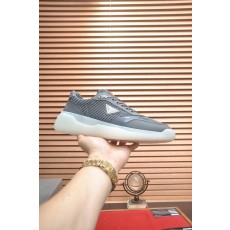 프라다 스니커즈 (해외배송)