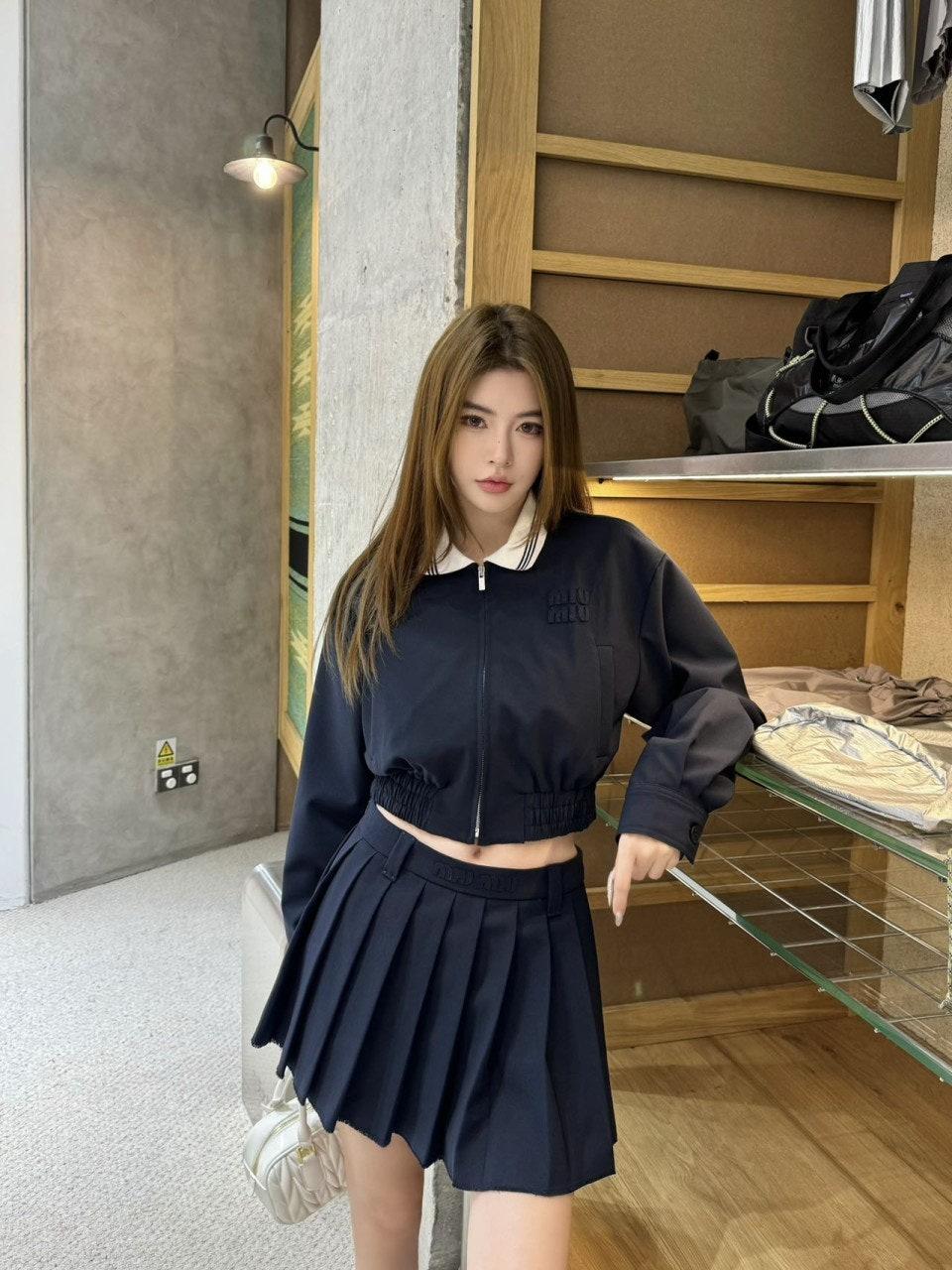 미우미우 주얼 재킷 + 플리츠 스커트 (해외배송)
