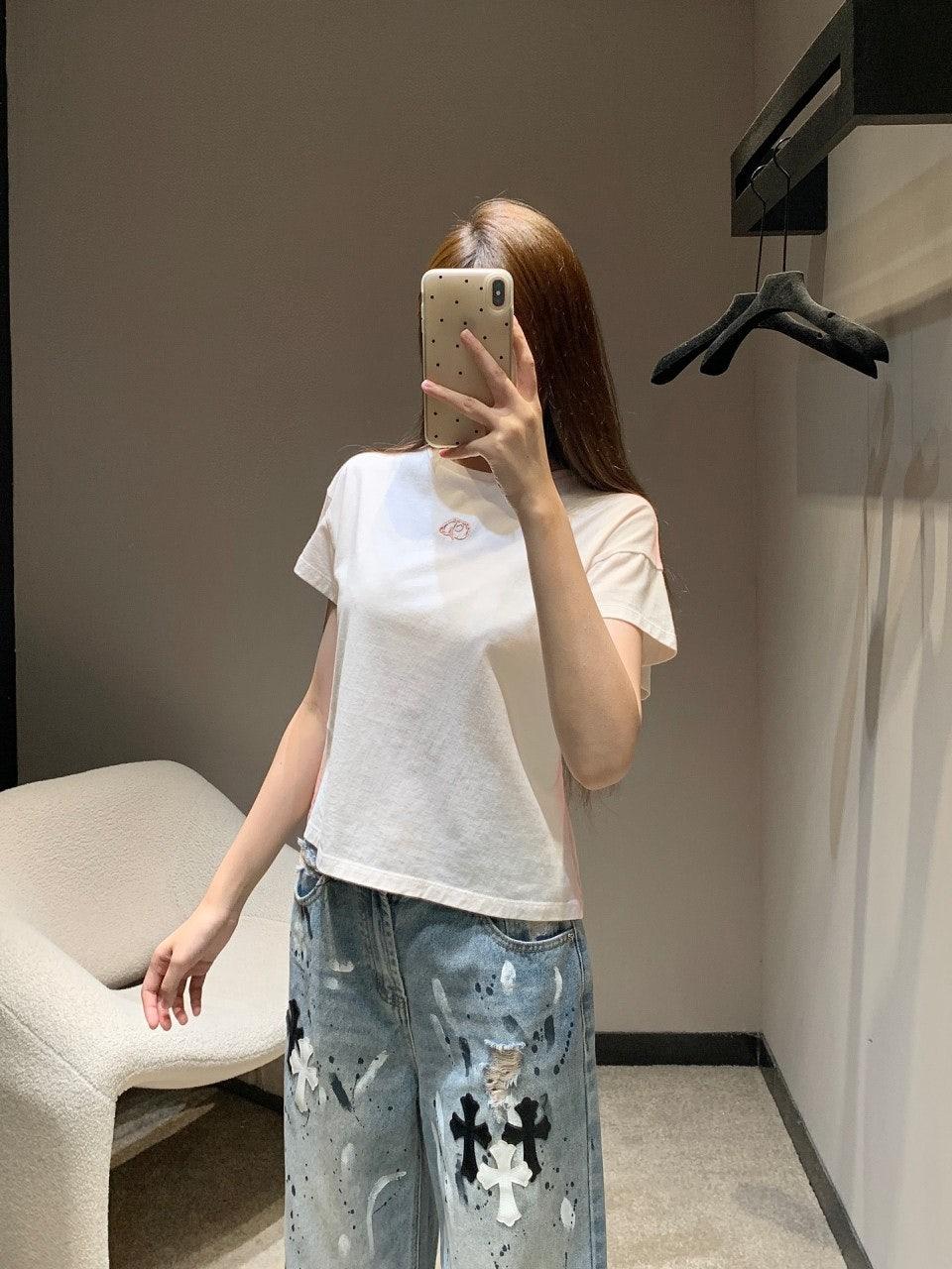 디올 레터 자수 라운드넥 플라잉 슬리브 (해외배송)