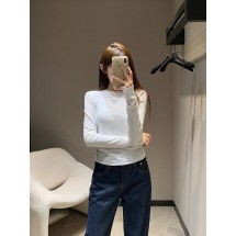프라다 초가을 로고 슬림핏 긴팔 (해외배송)