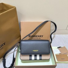 버버리 체크 무늬 숄더백 (정품급 해외배송)