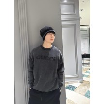구찌 빈티지 디스트레스드 아플리케 자수 로고 크루넥 긴팔 (해외배송)