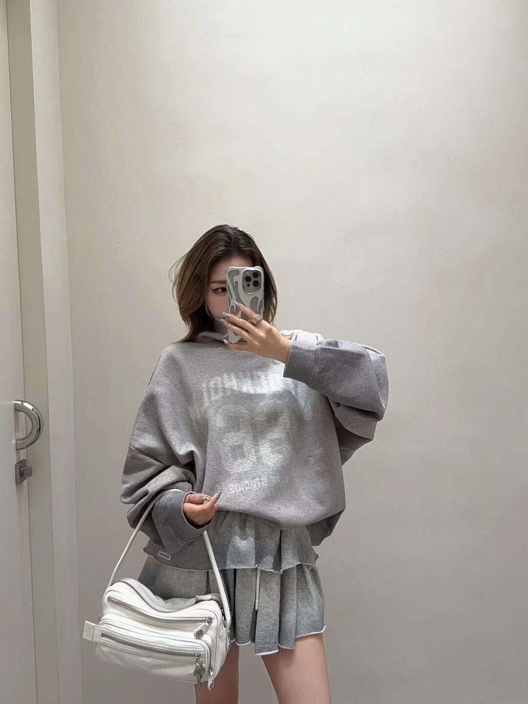 아크네 스트릿 스타일 웨어 (해외배송)