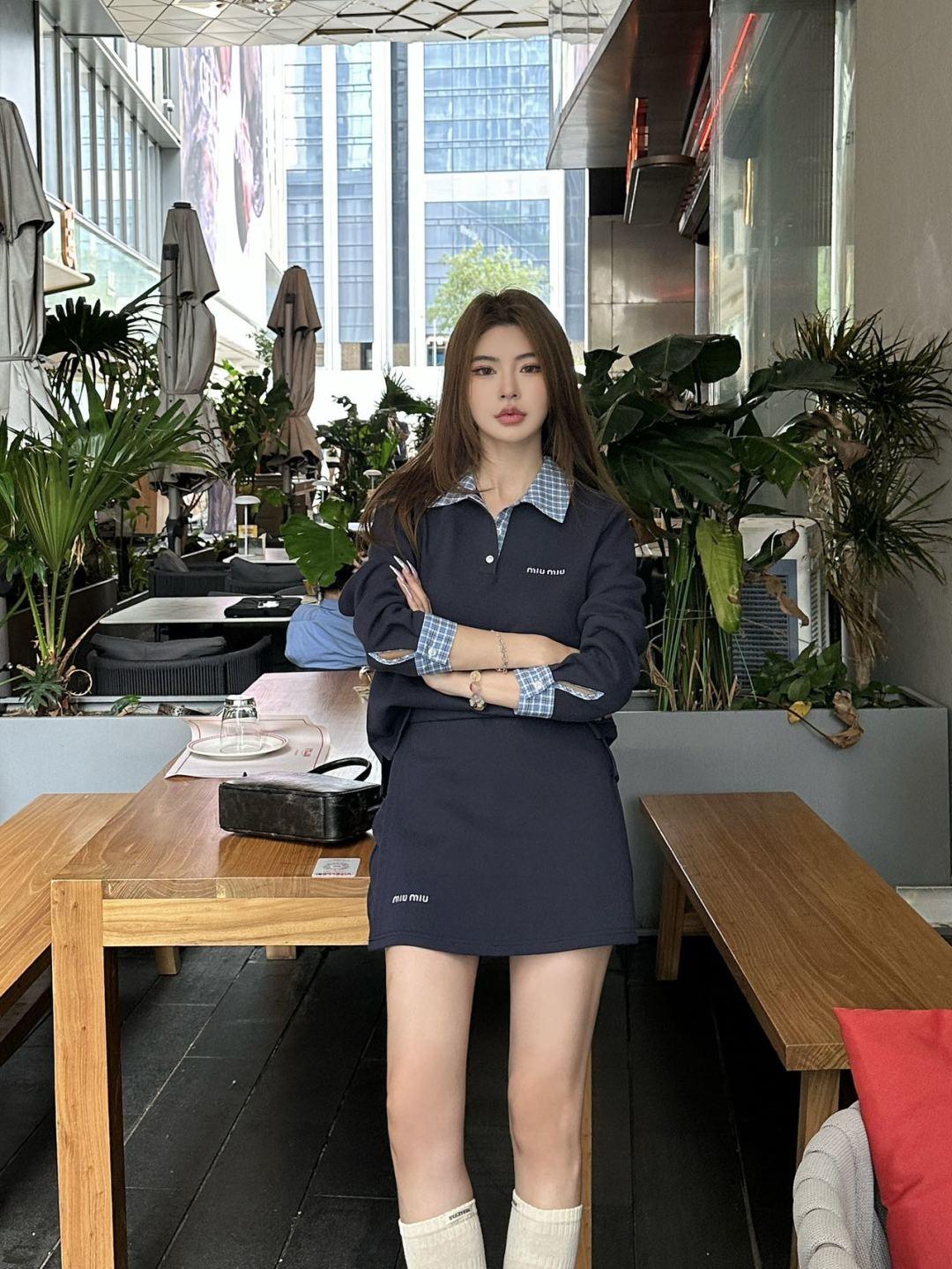 미우미우 상하 세트 (해외배송)