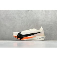나이키 Nike ZoomX Streakfly 2 Marathon 소프트 쿠셔닝 러닝화 (해외배송)