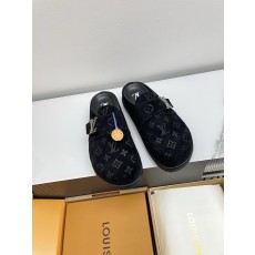 루이비통 버켄슈톡 클로즈드 토 슬리퍼 샌들 (해외배송)